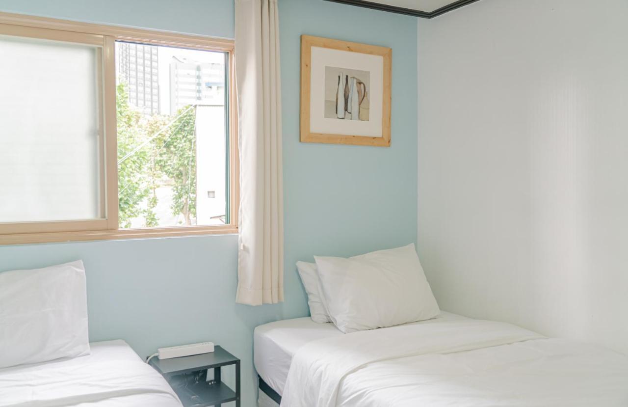 For Family Group, 4Min To Seoul Station Appartement Buitenkant foto