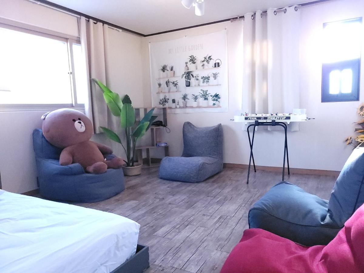 For Family Group, 4Min To Seoul Station Appartement Buitenkant foto