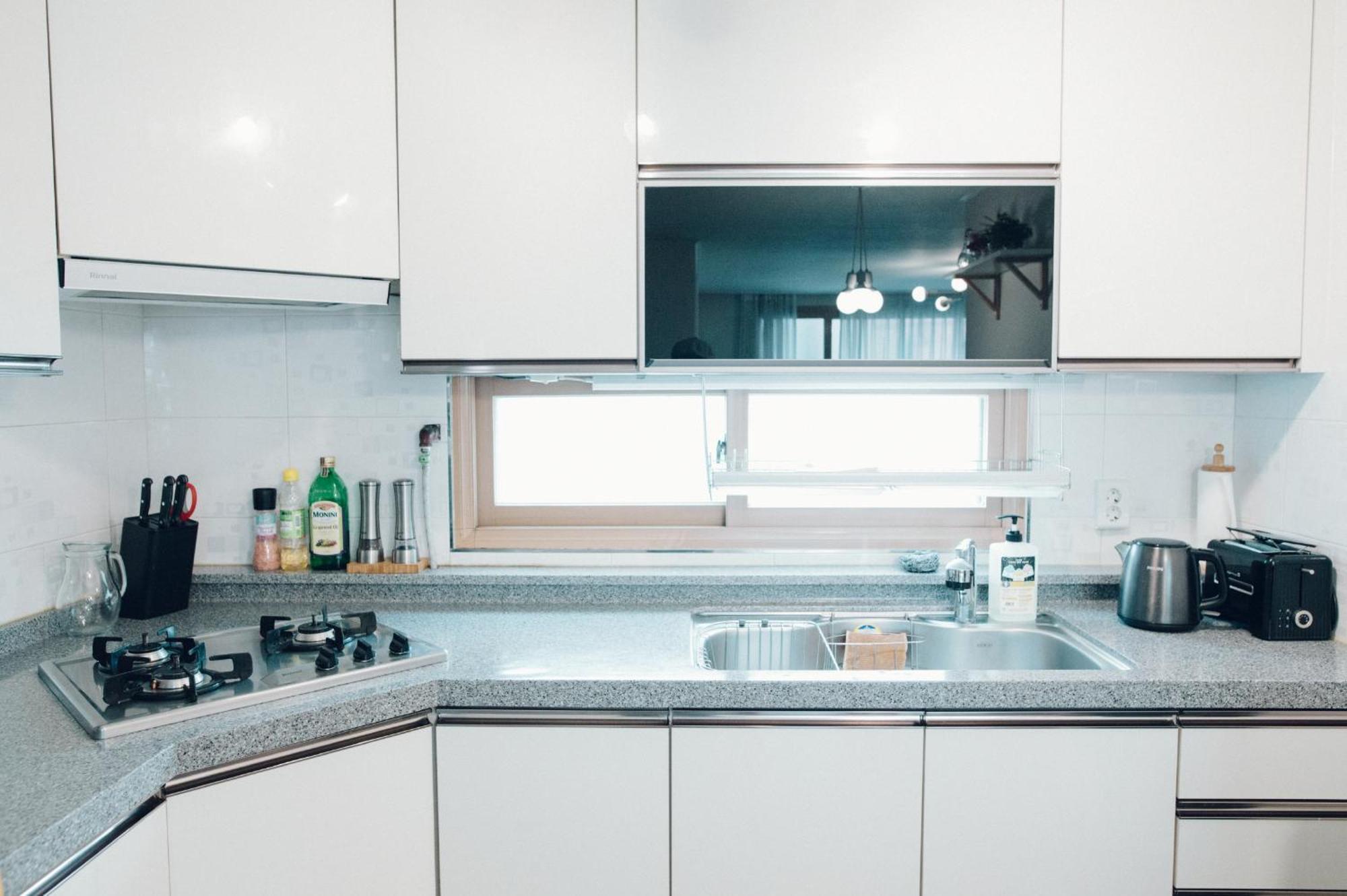 For Family Group, 4Min To Seoul Station Appartement Buitenkant foto