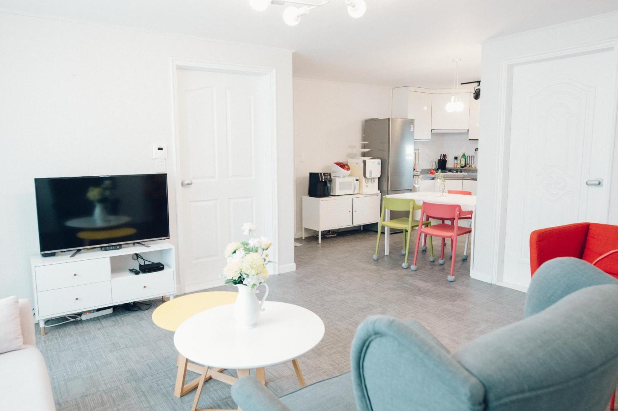 For Family Group, 4Min To Seoul Station Appartement Buitenkant foto